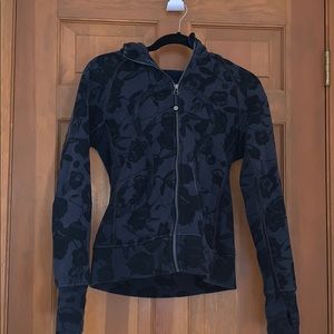 Lululemon Scuba Zip Hoodie Floral EUC